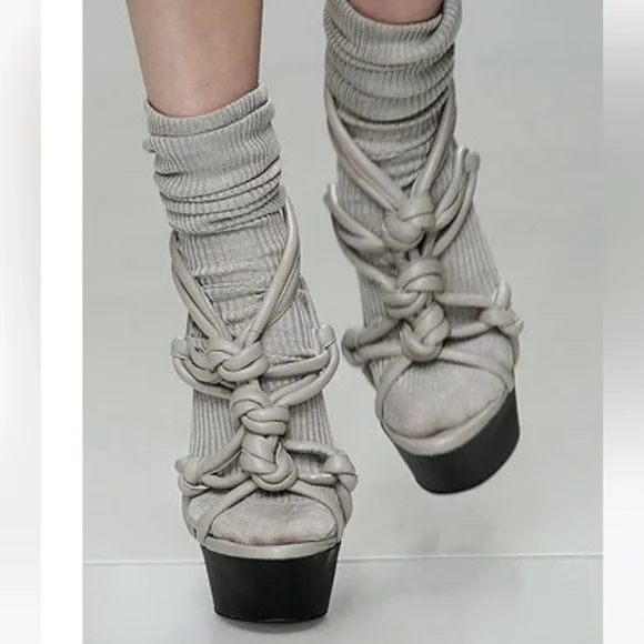 Authentic Burberry Prorsum knotted leather platform sandals - Picture 3 of 14